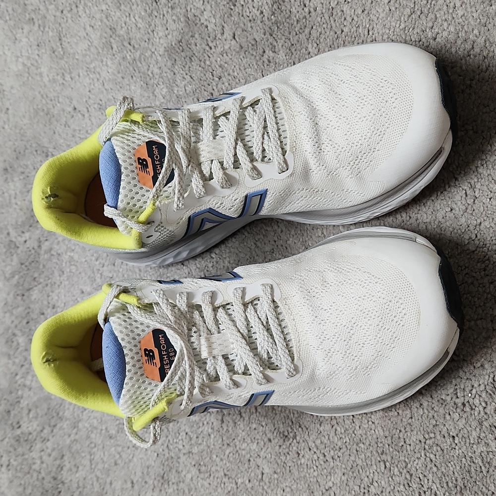 New Balance Running Sneakers Fresh Foam White/Grey Sz 7.5 - Picture 11 of 11